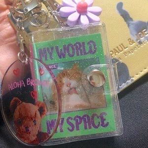 Meet your Posher, Thu